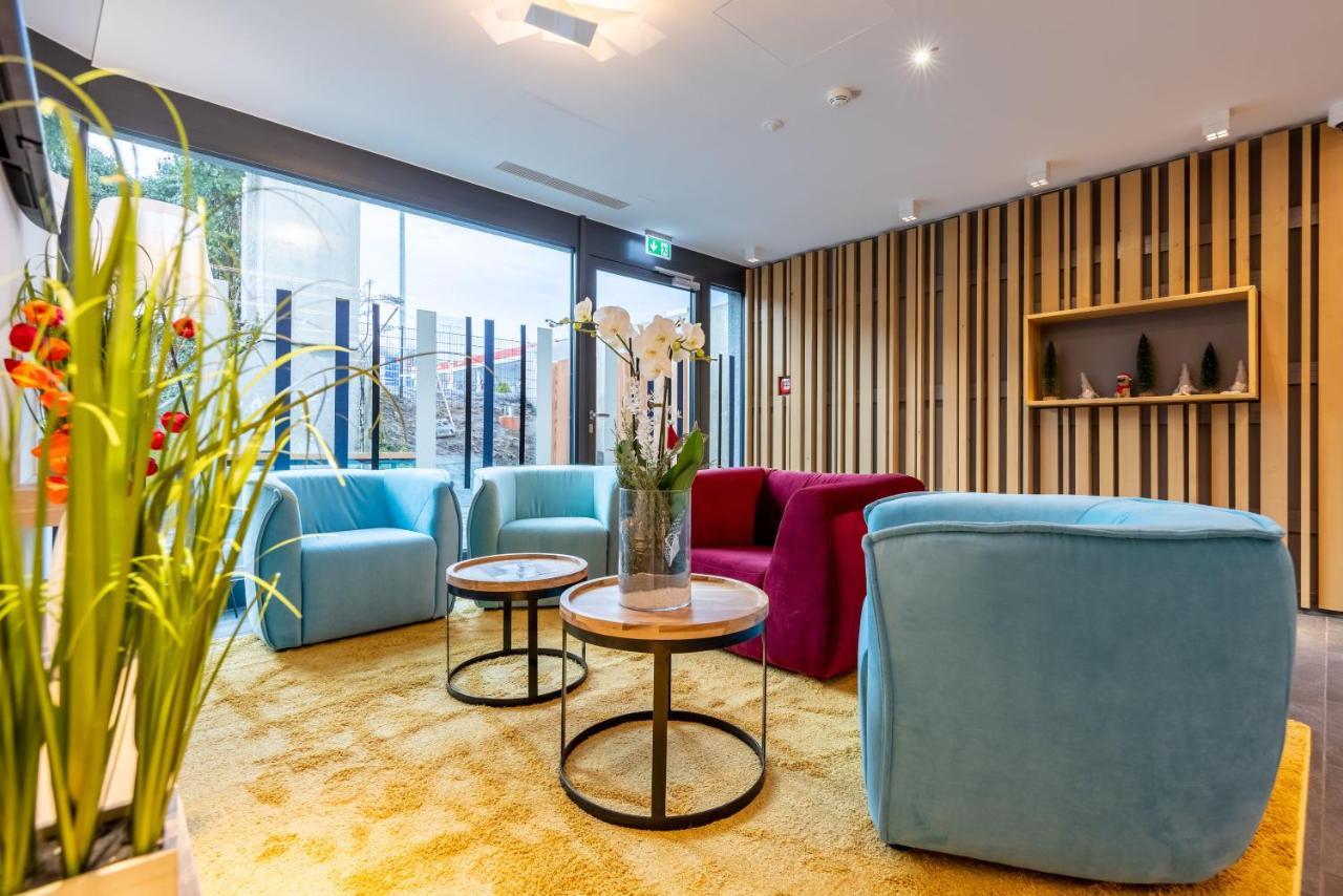 Serways Hotel Hoesel Ratingen Exterior photo