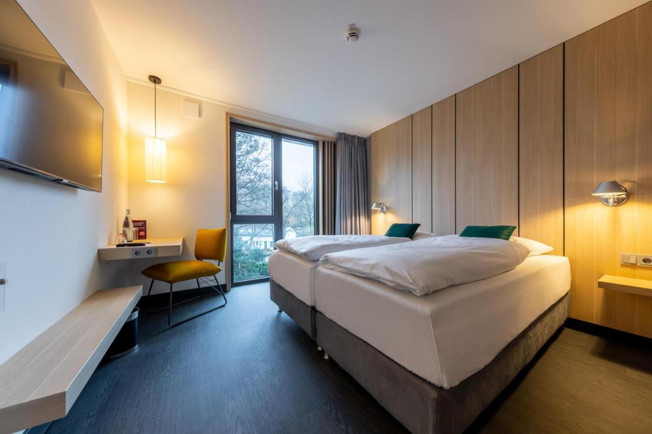 Serways Hotel Hoesel Ratingen Exterior photo