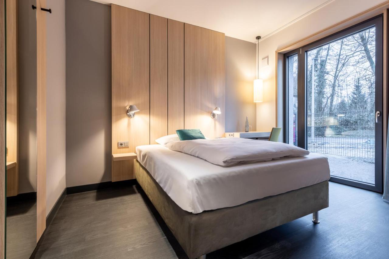 Serways Hotel Hoesel Ratingen Exterior photo